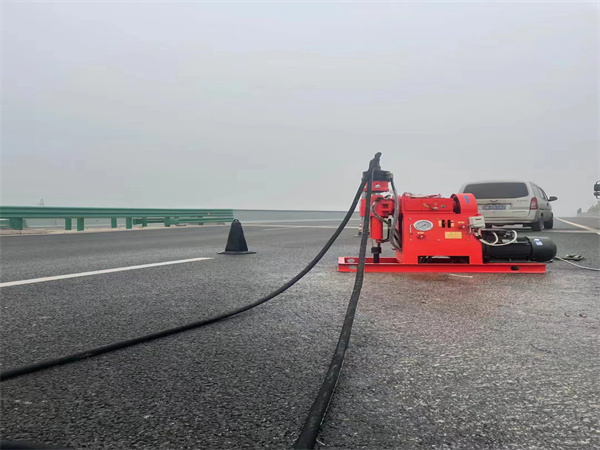 大城马路路基路面开裂下沉注浆加固灌浆